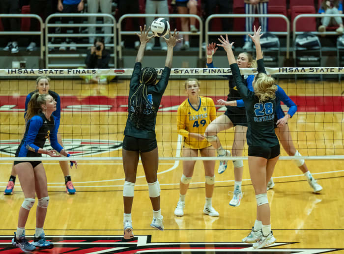 Hamilton Southeastern Castle Illinois girls volleyball 11-4-23 Julie L Brown 24045